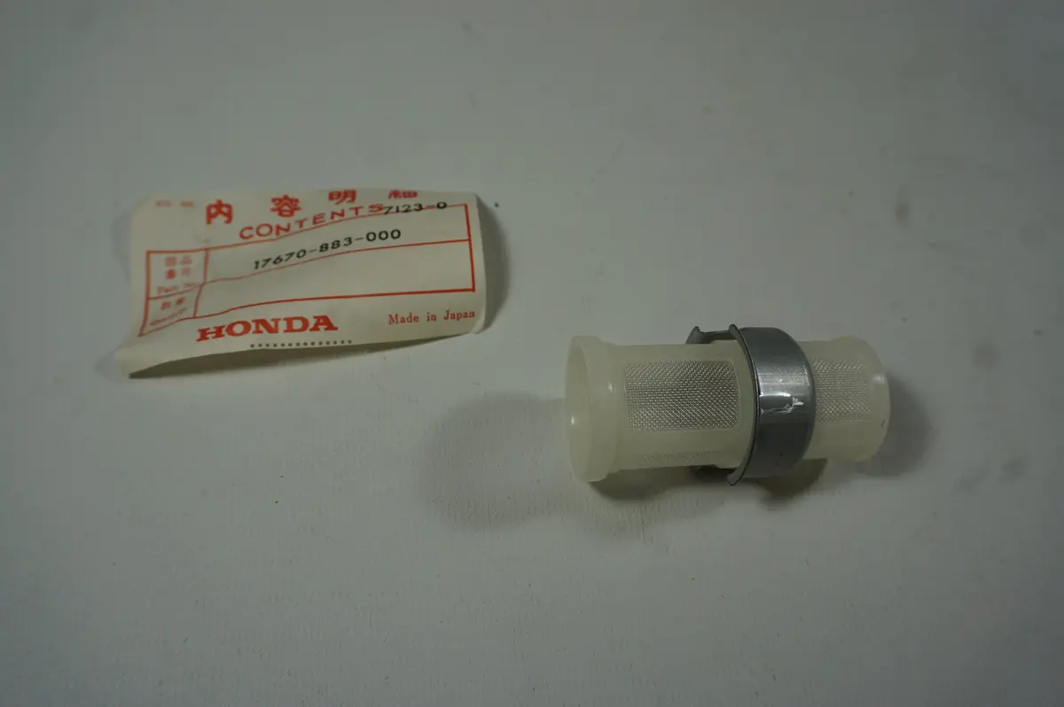 Honda 17670-883-000 Fuel Filter 1