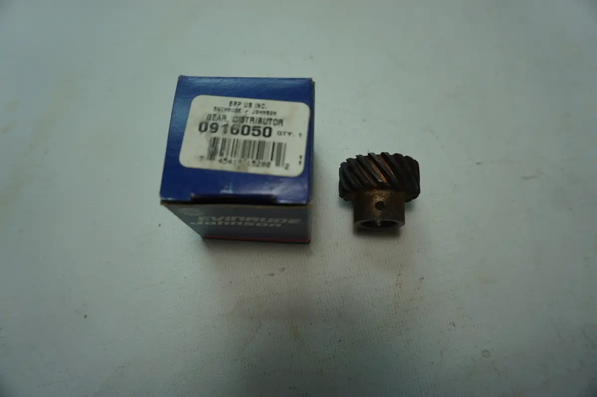 Johnson 916050 Gear 1