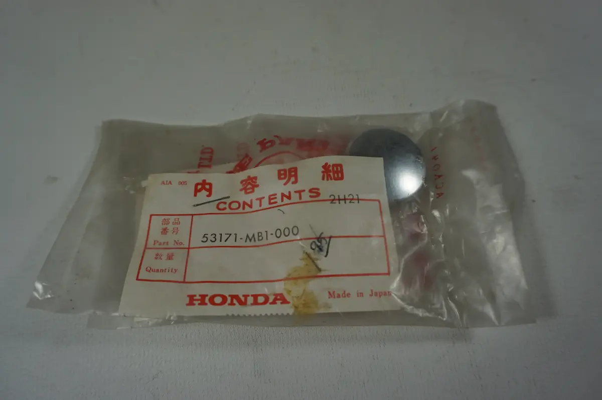 Honda 53171-Mb1-000 Grip Cap 1