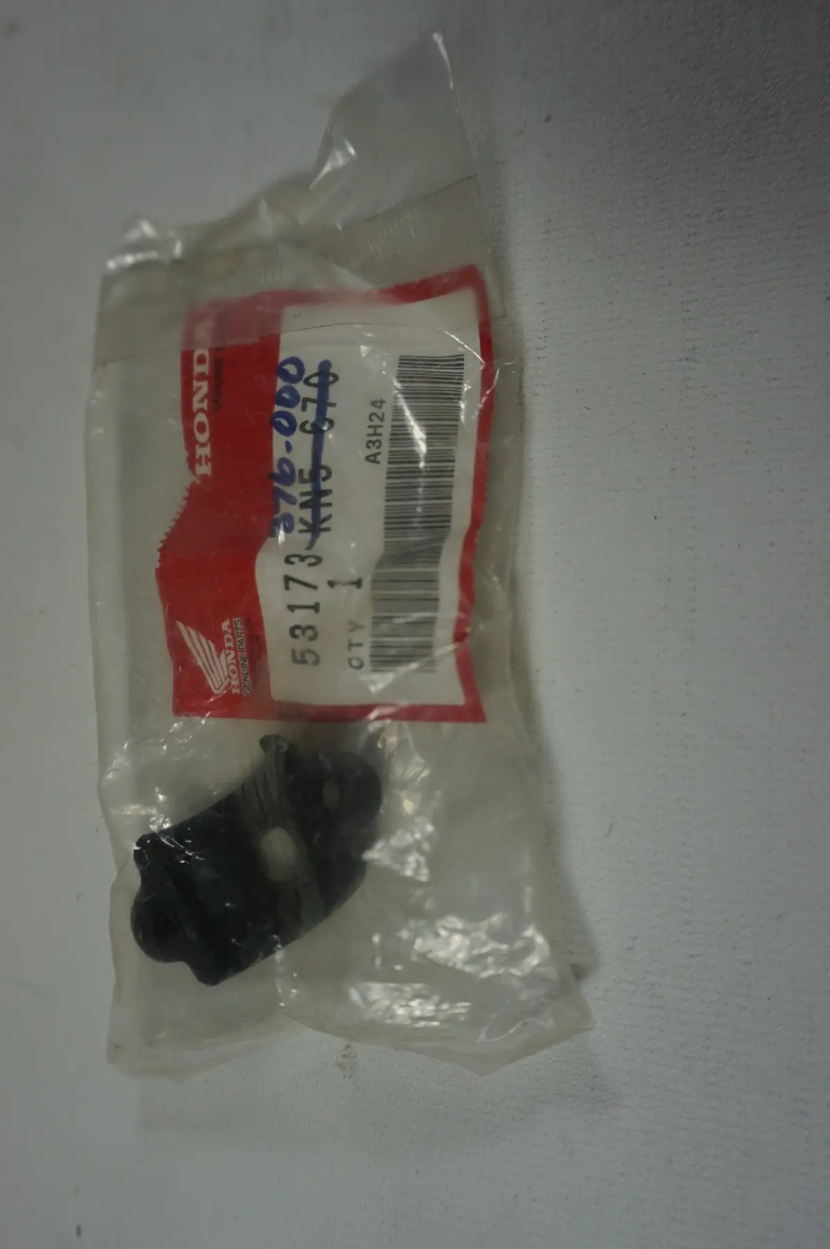 Honda 53173-376-000 Bracket 1