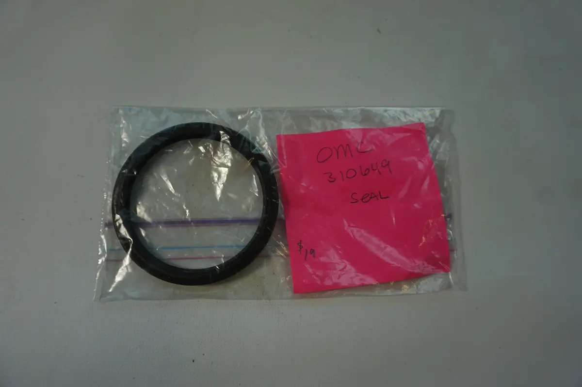 Omc 310649 Seal 1