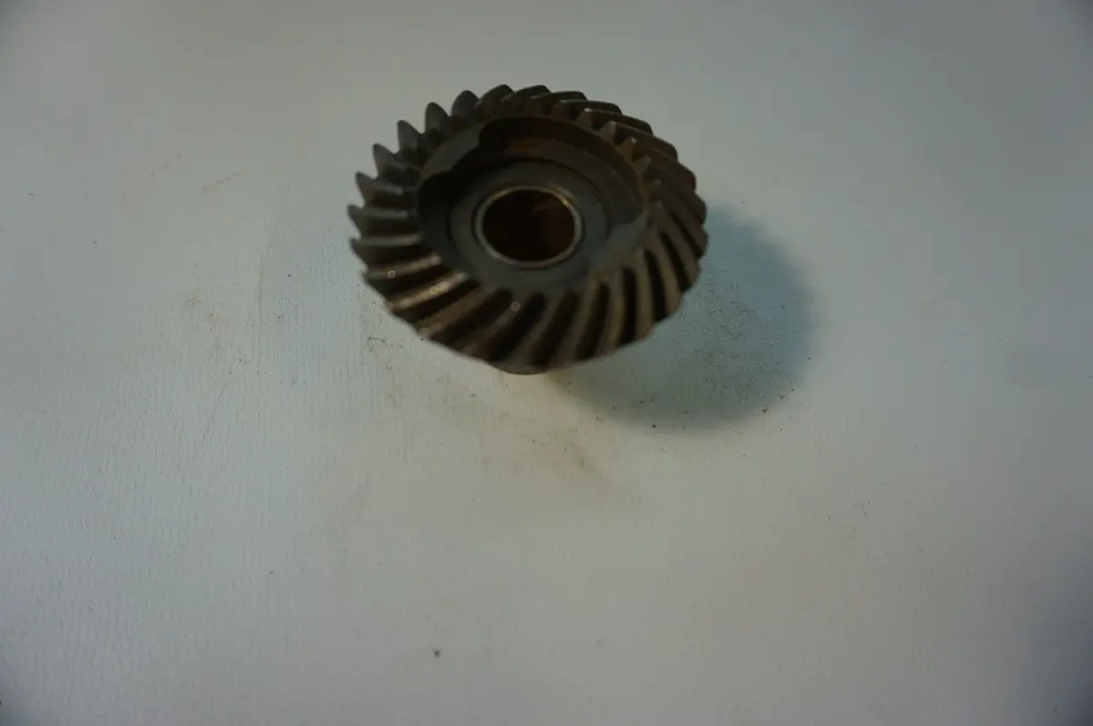 Omc 377146 Gear 1