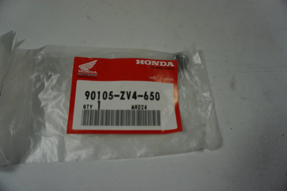 Honda 90105-Zv4-650 Bolt (8X8) 3744802 1