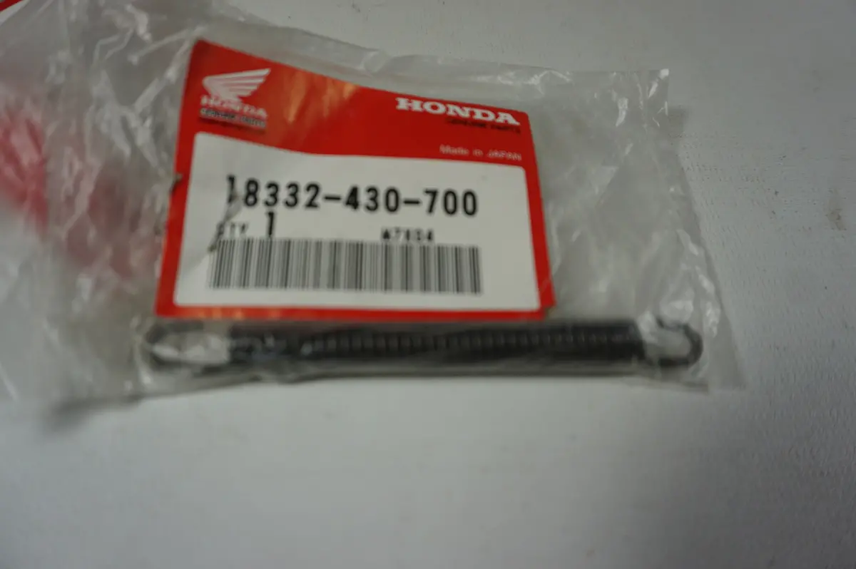 Honda 18332-430-700 Spring 1