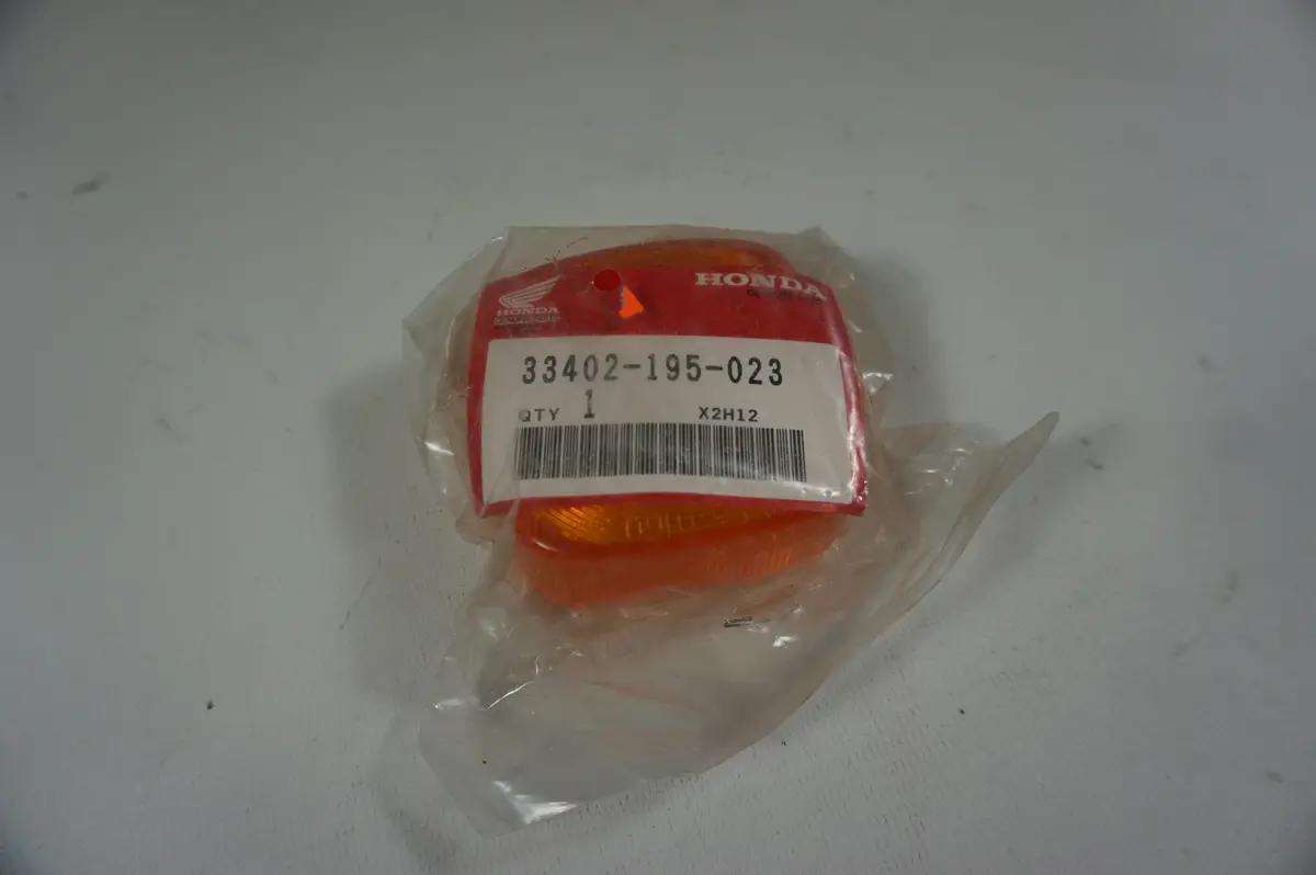 Honda 33402-195-023 Lens, Turn Signal 1