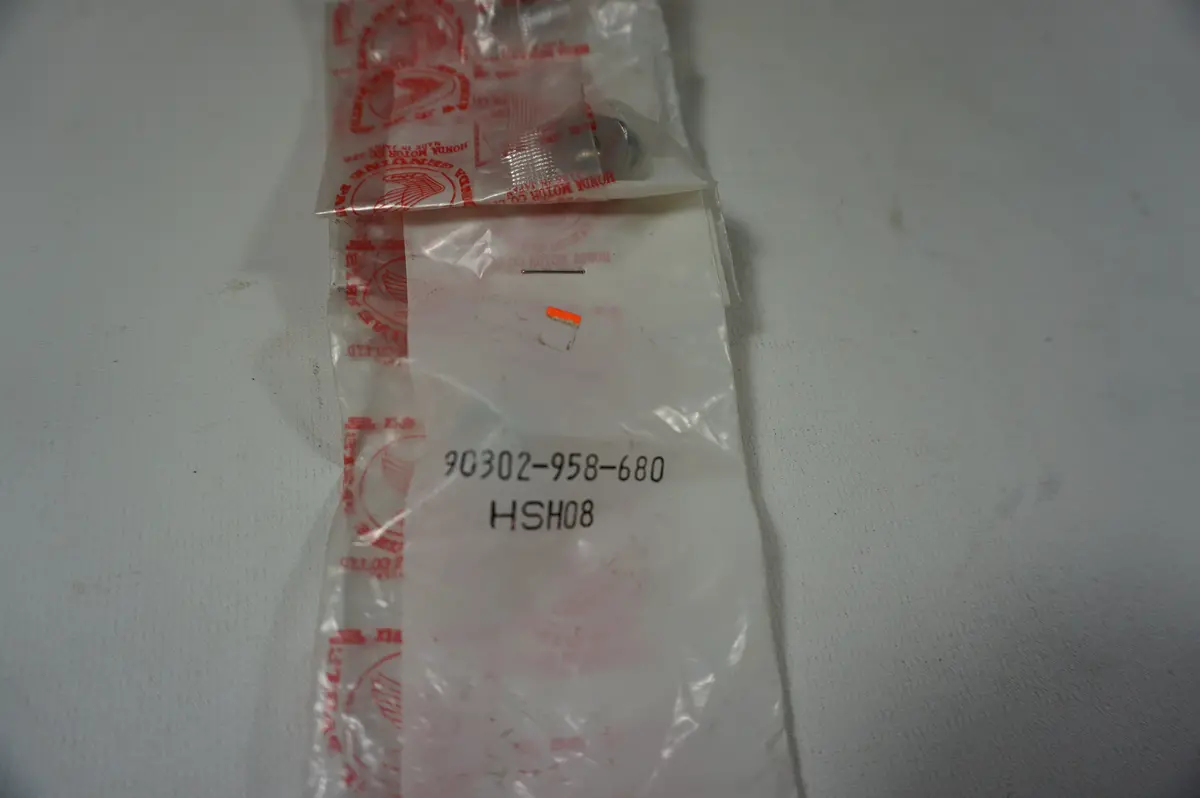 Honda 90302-958-680 Nut, Special (6Mm) 1223676 1
