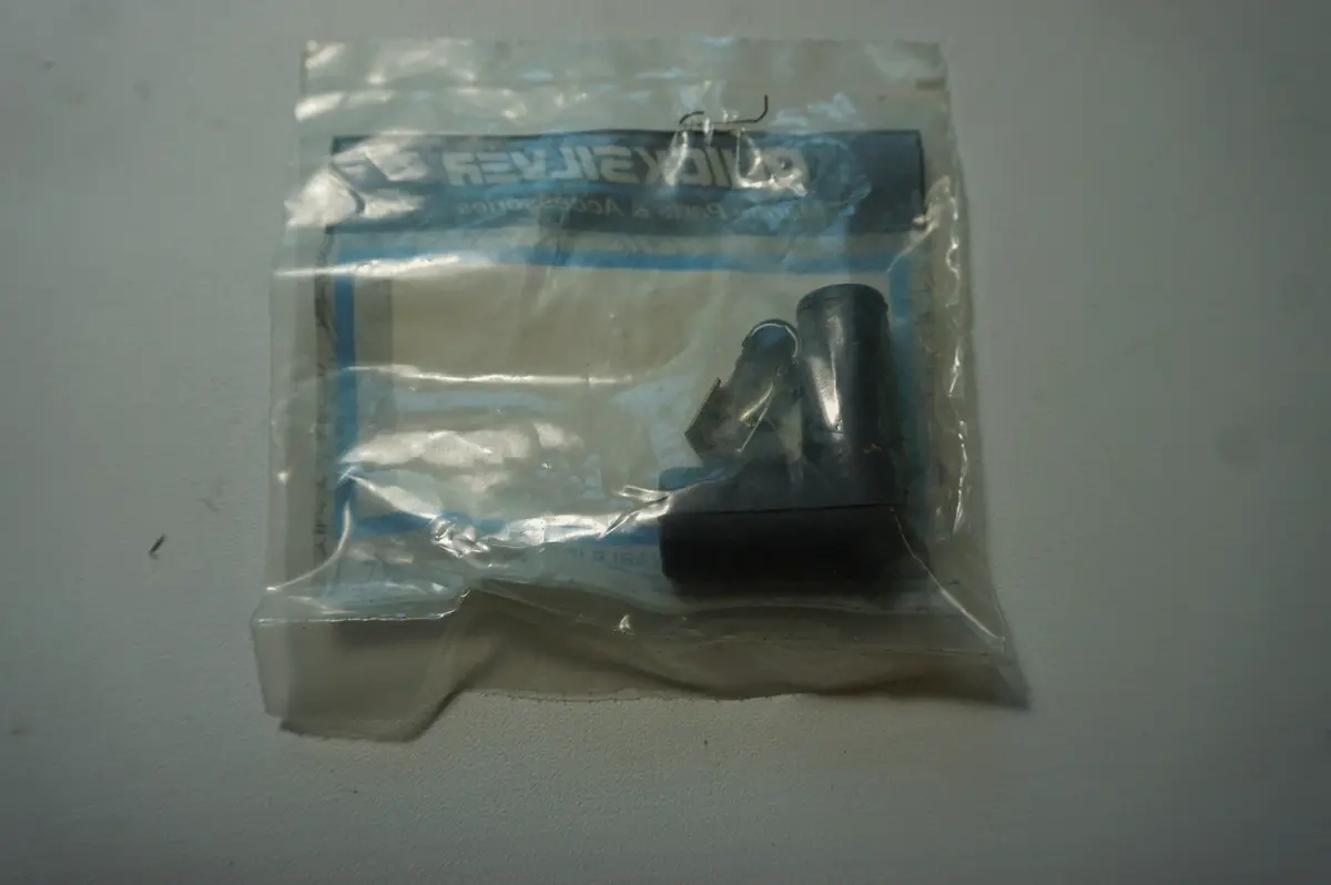 Quicksilver 85857074A1 Boot Kit- Gray 1