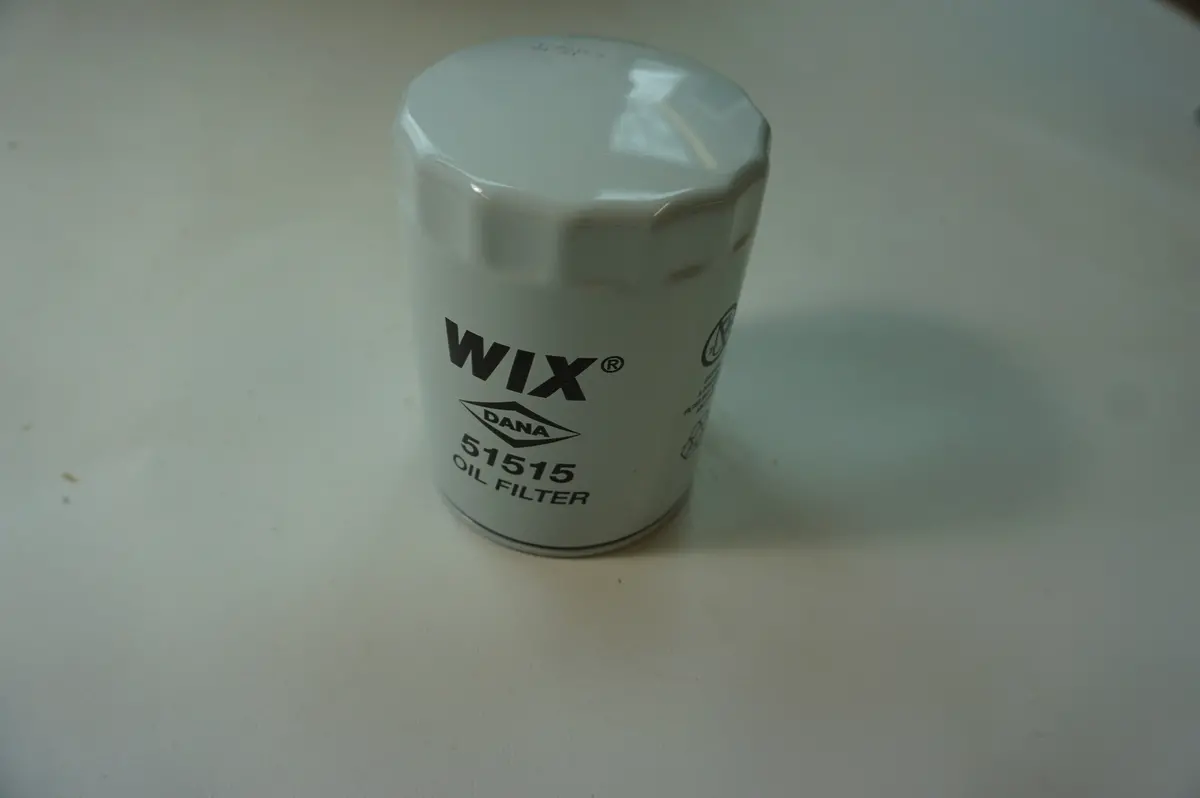 Wix 51515 Oil Filter 1