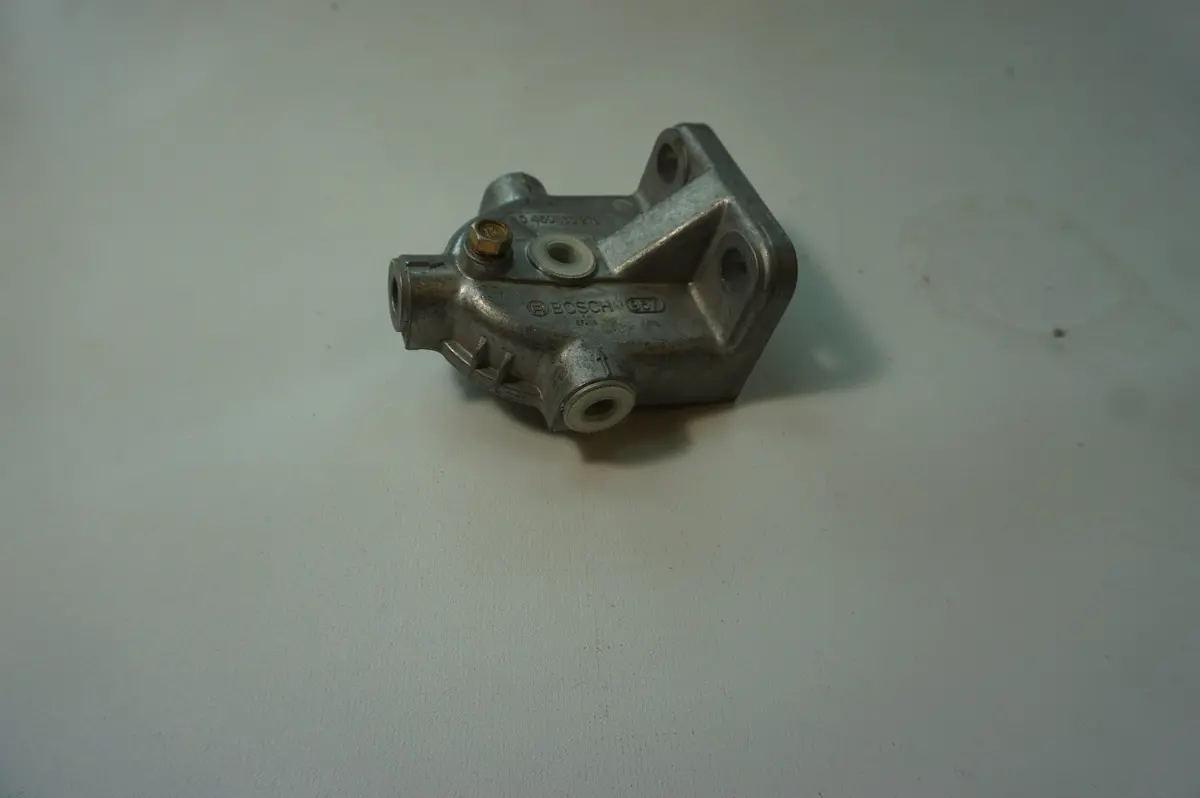 Bosch  0 450 133 278 Filter Housing 1