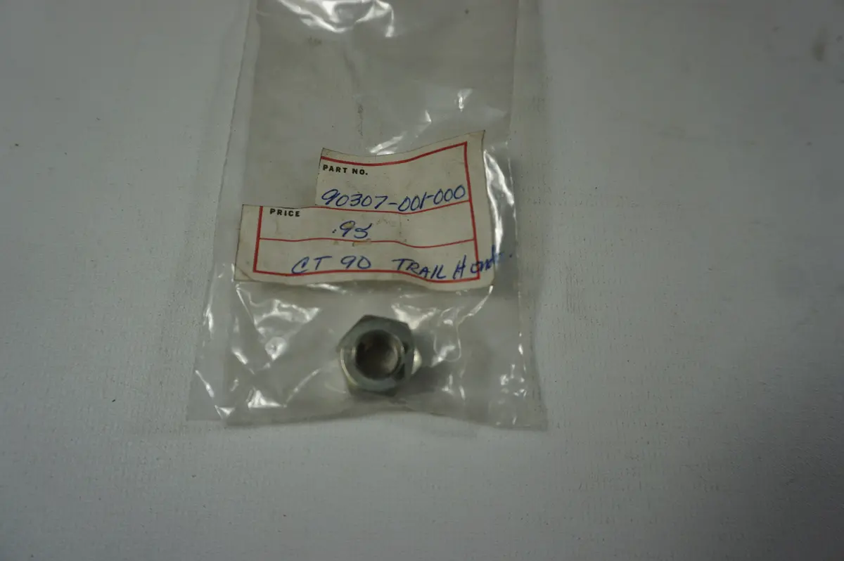 Honda 90307-001-000 Nut 1