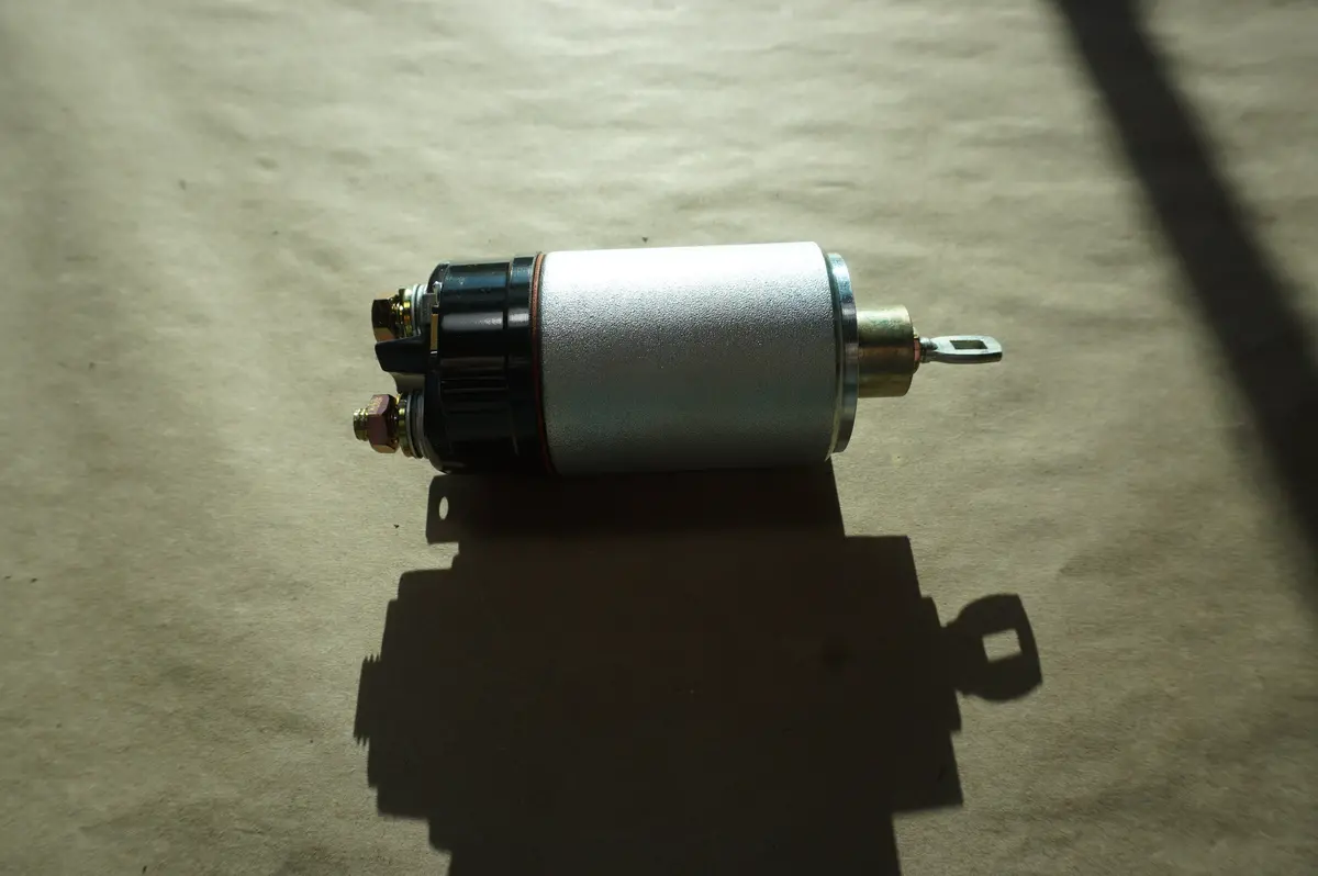 Bosch 0331-302-052 Solenoid 1