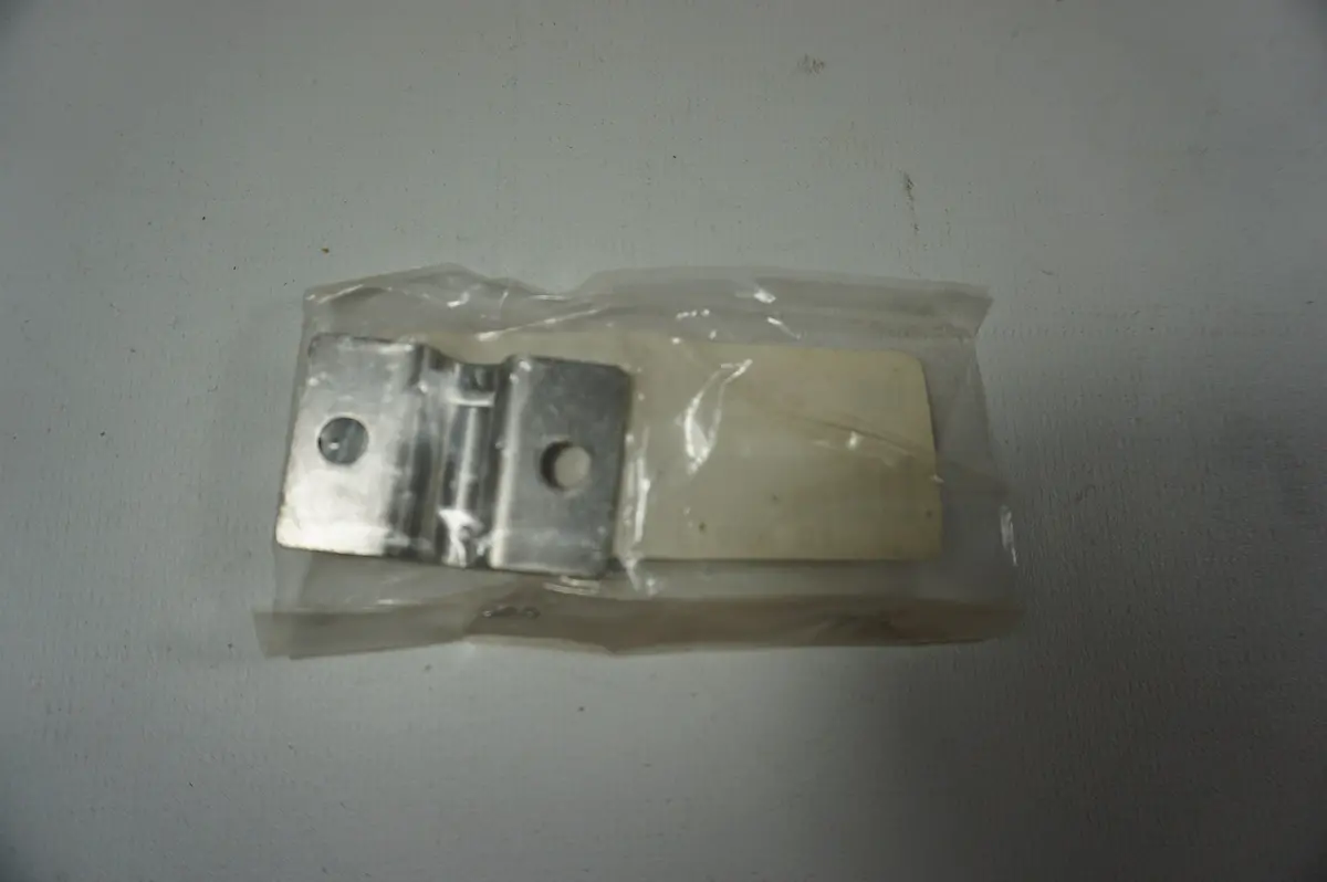 Yamaha Gh1-61468-01 Stopper 1