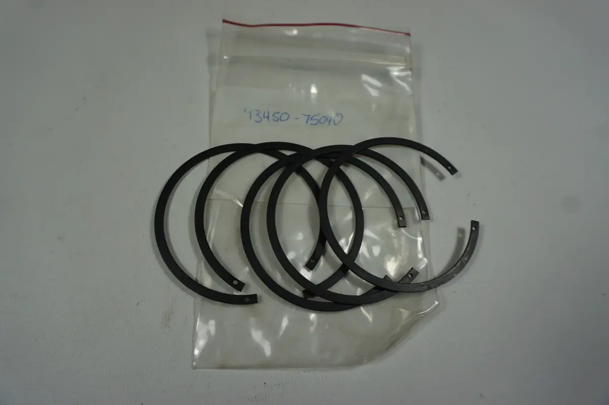 Yamaha 93450-75040 Circlip 1