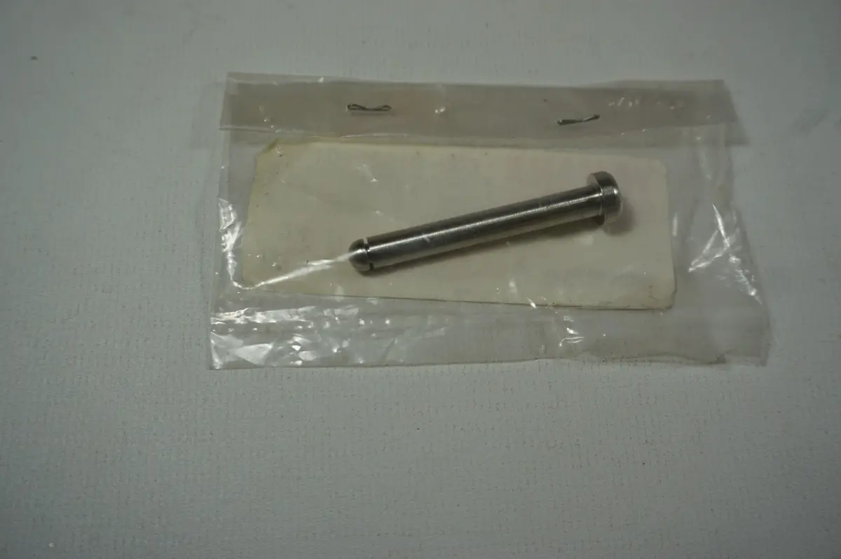Yamaha Eu0-61522-01 Pin 1