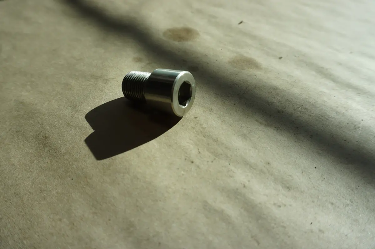 Omc 911806 Pivot Bolt (New Take Off Part Please Read Details Below) 1
