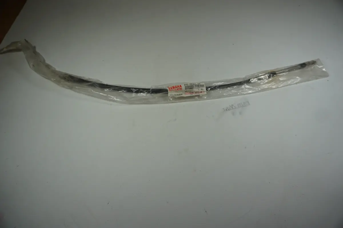 Yamaha 692-26301-03 Throttle Cable 1