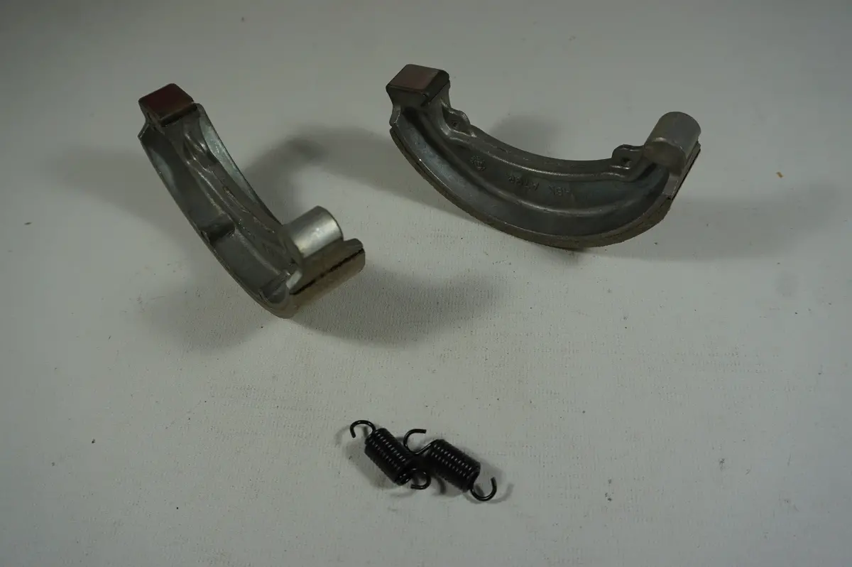 Honda 06430-968-405 Br Shoe Set 1