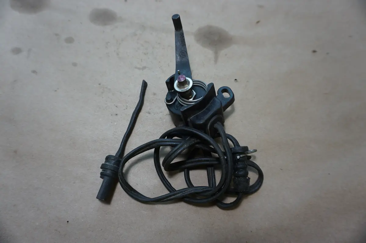 Omc 984748 Trim Sender (New Take Off Part Please Read Details Below) 1