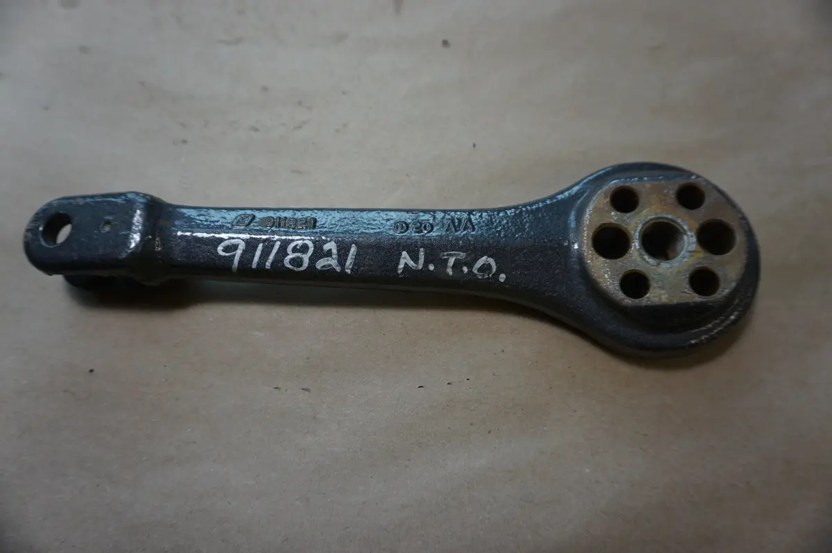 Omc 911821 Drive Gimbel (Used Item Please Read Details Below) 1