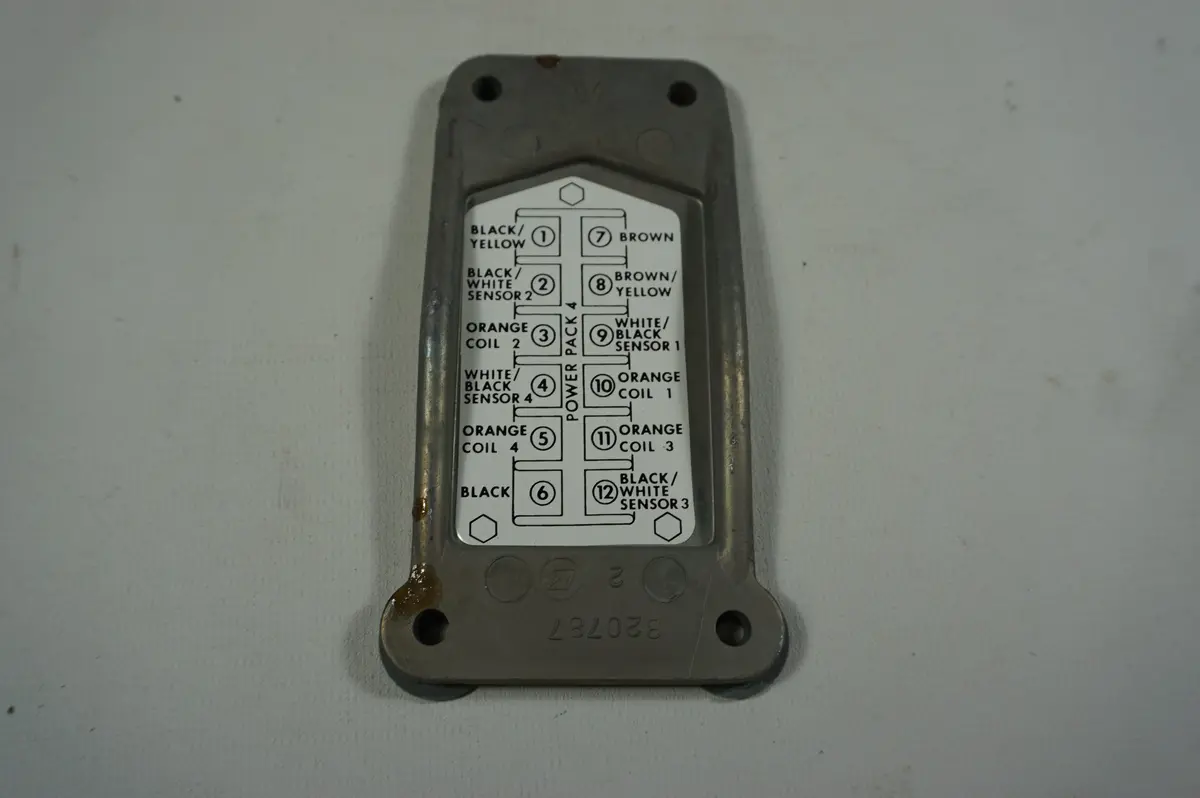 Omc 581553 Cover/Decal 1