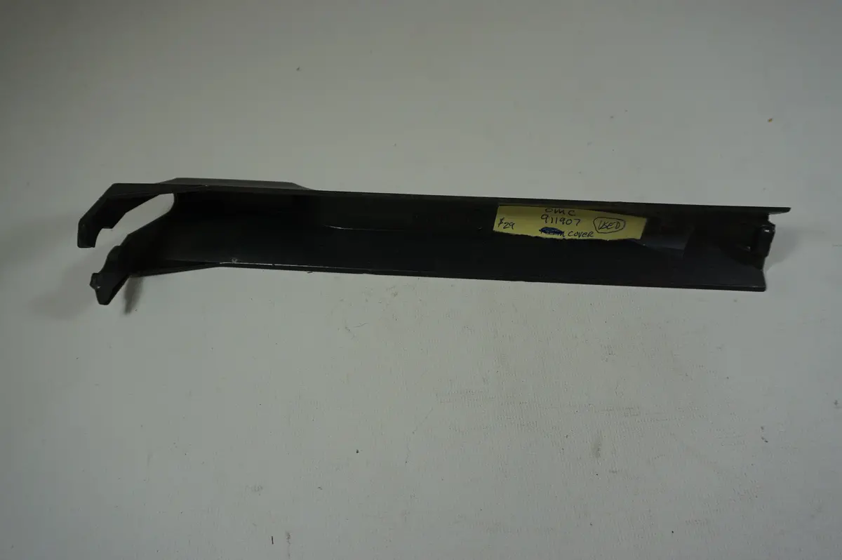 Omc 911907 Cover (Used Item Please Read Details Below) 1