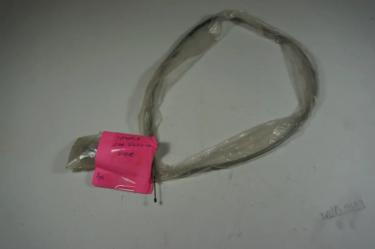 Yamaha 3Aa-26312-00 Cable 1