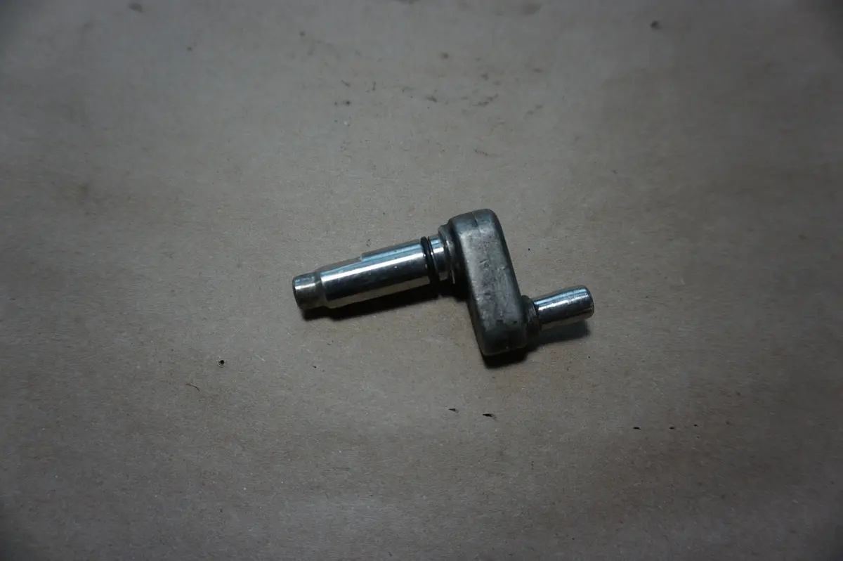 Mercury Marine Quicksilver 911722 Bellcrank (Used Item Please Read Details Below) 1