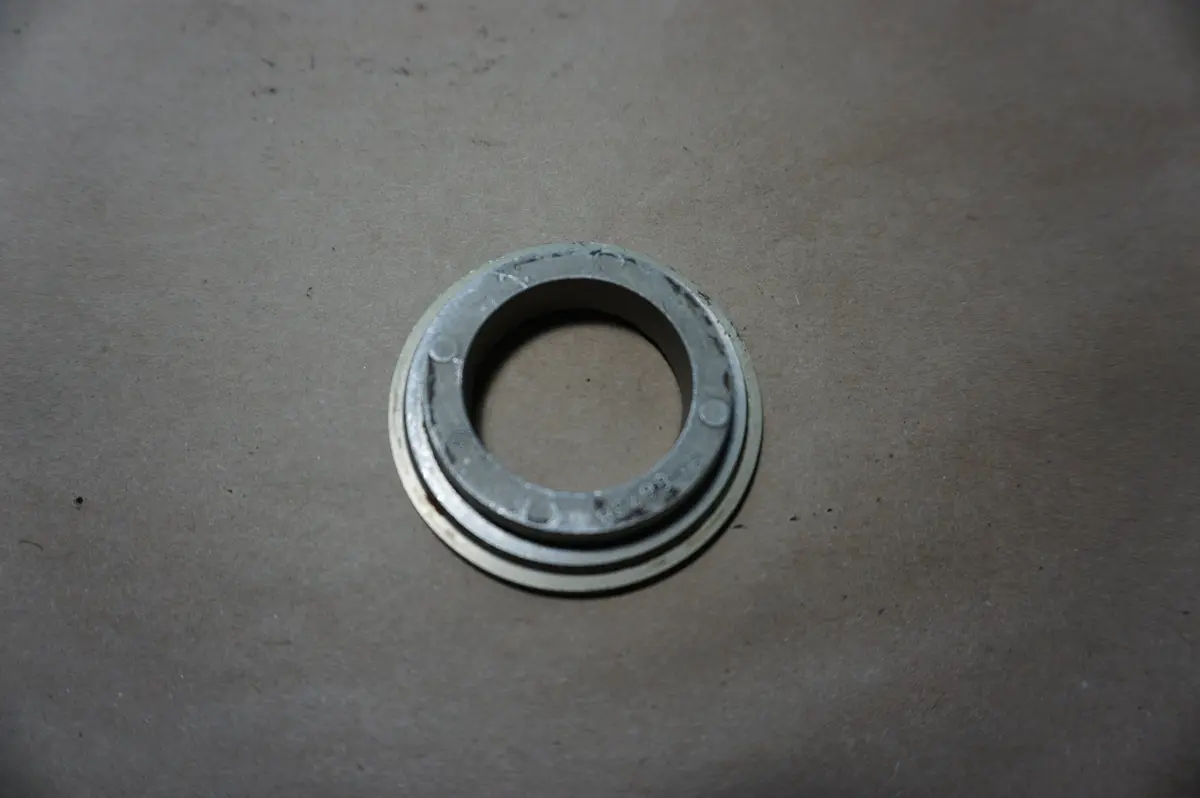 Mercury Marine Quicksilver 23-92916 Spacer (Used Item Please Read Details Below) 1