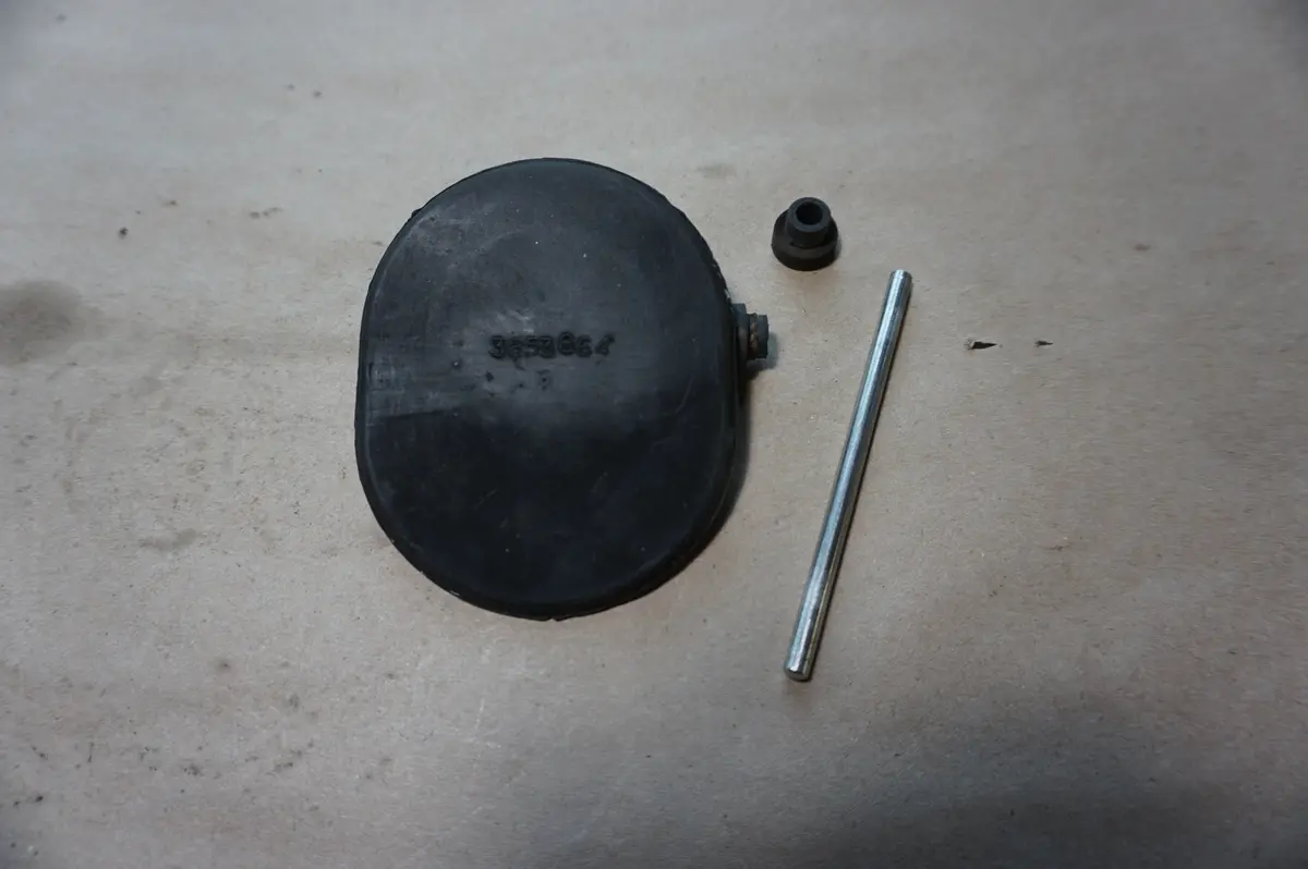 Omc 3853864 Seal (Used Item Please Read Details Below) 1