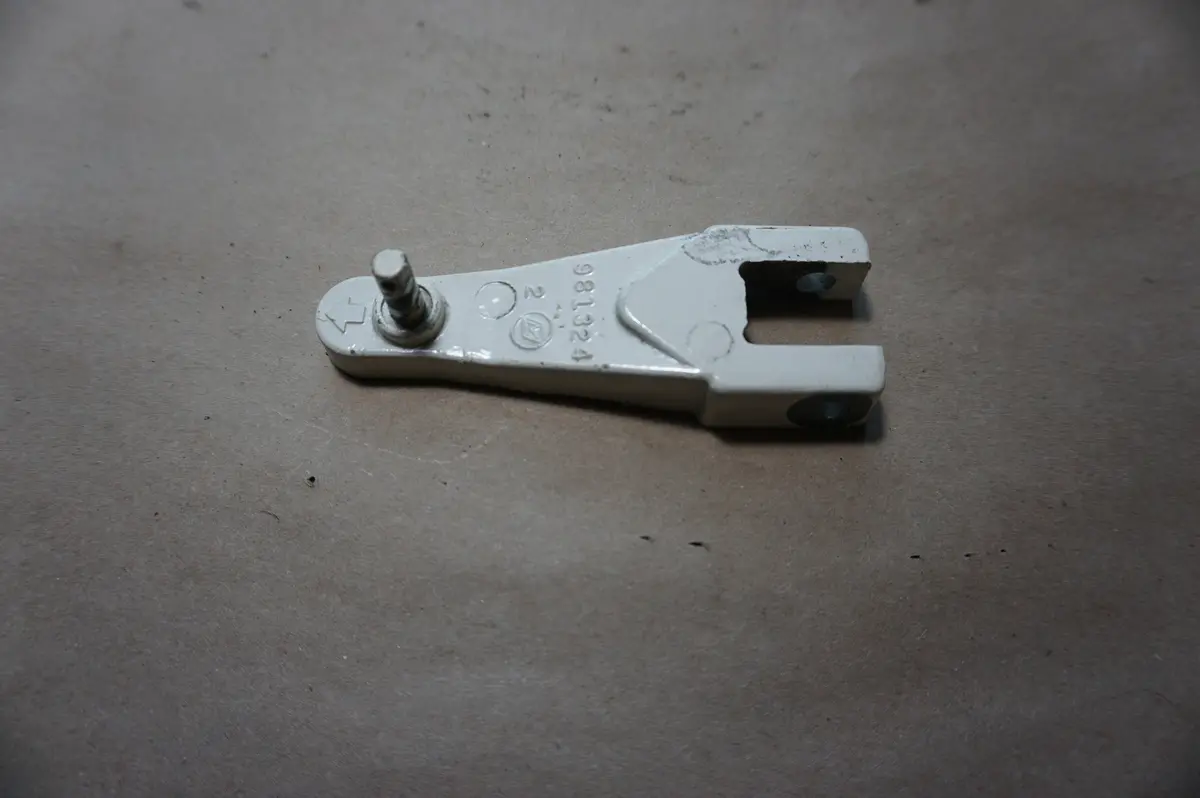 Omc 981324 Lever (Used Item Please Read Details Below) 1