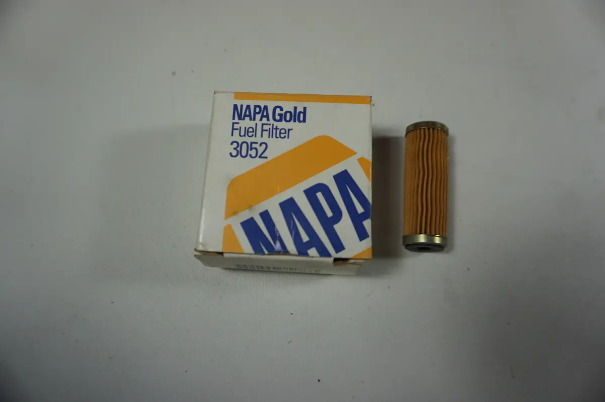 Napa 3052 Fuel Filter 1