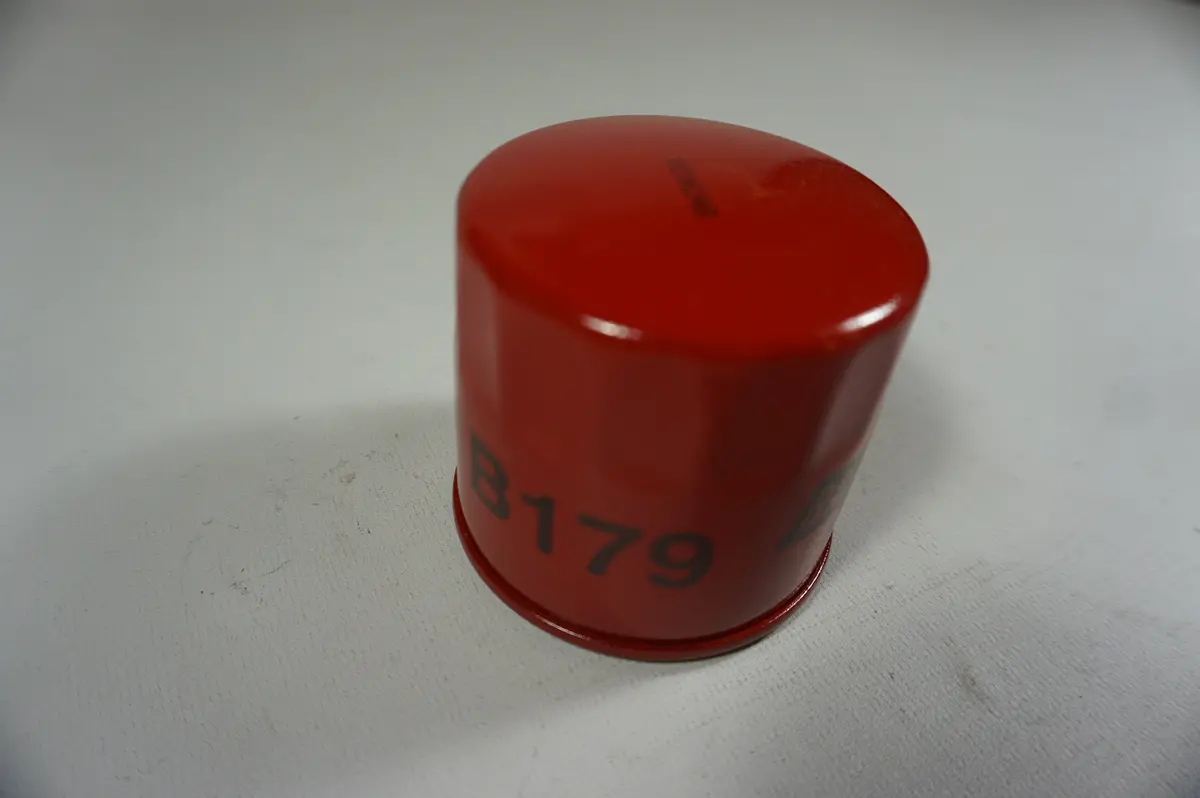 Baldwin B179 Oil Filter 1