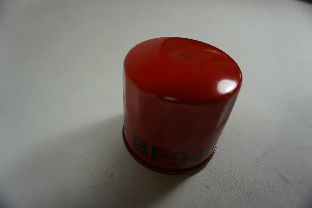 Baldwin Bf940 Fuel Filter 1
