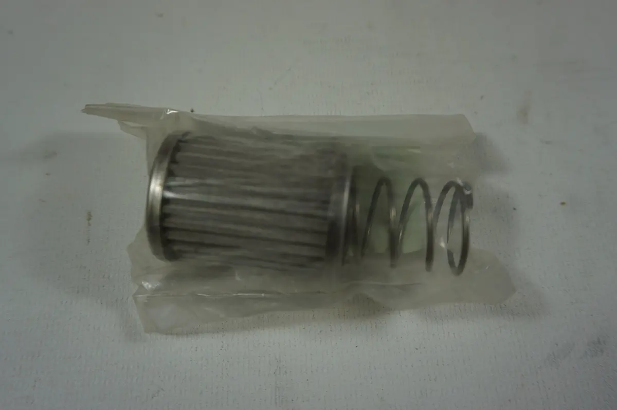 Yamaha 14043-3701 Filter 1