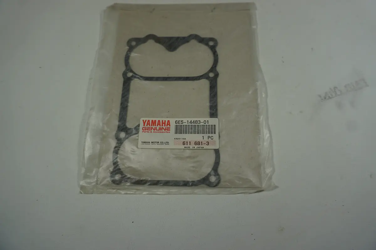 Yamaha 6E5-14483-01 Gasket 1