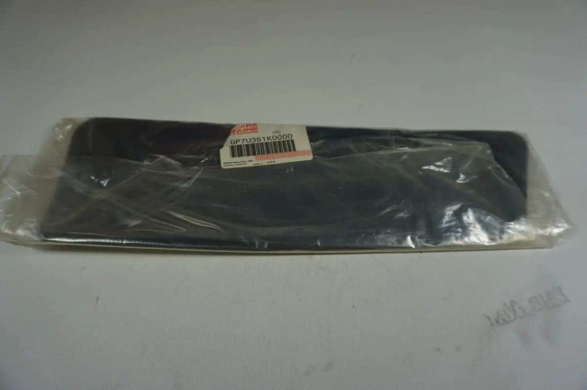 Yamaha Gp7-U351k-00 Step Mat 1