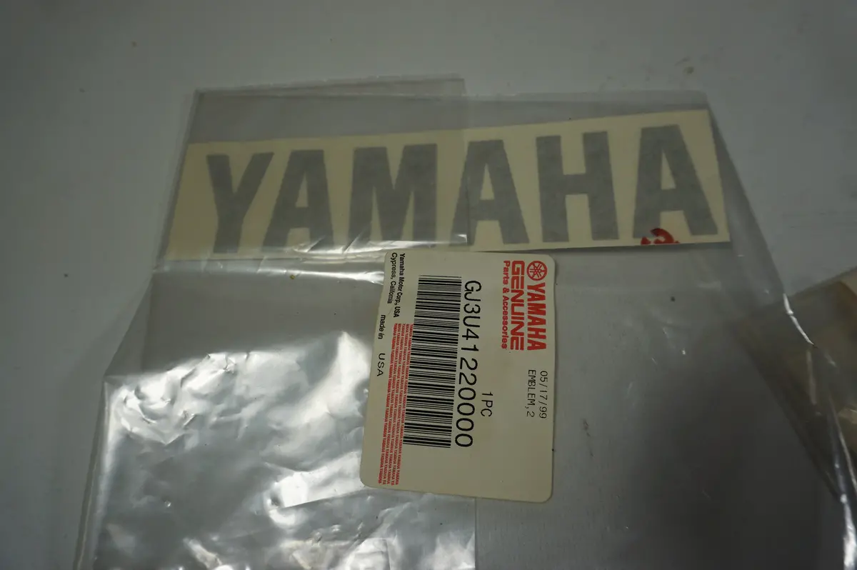 Yamaha Gj3-U4122-00 Sticker 1