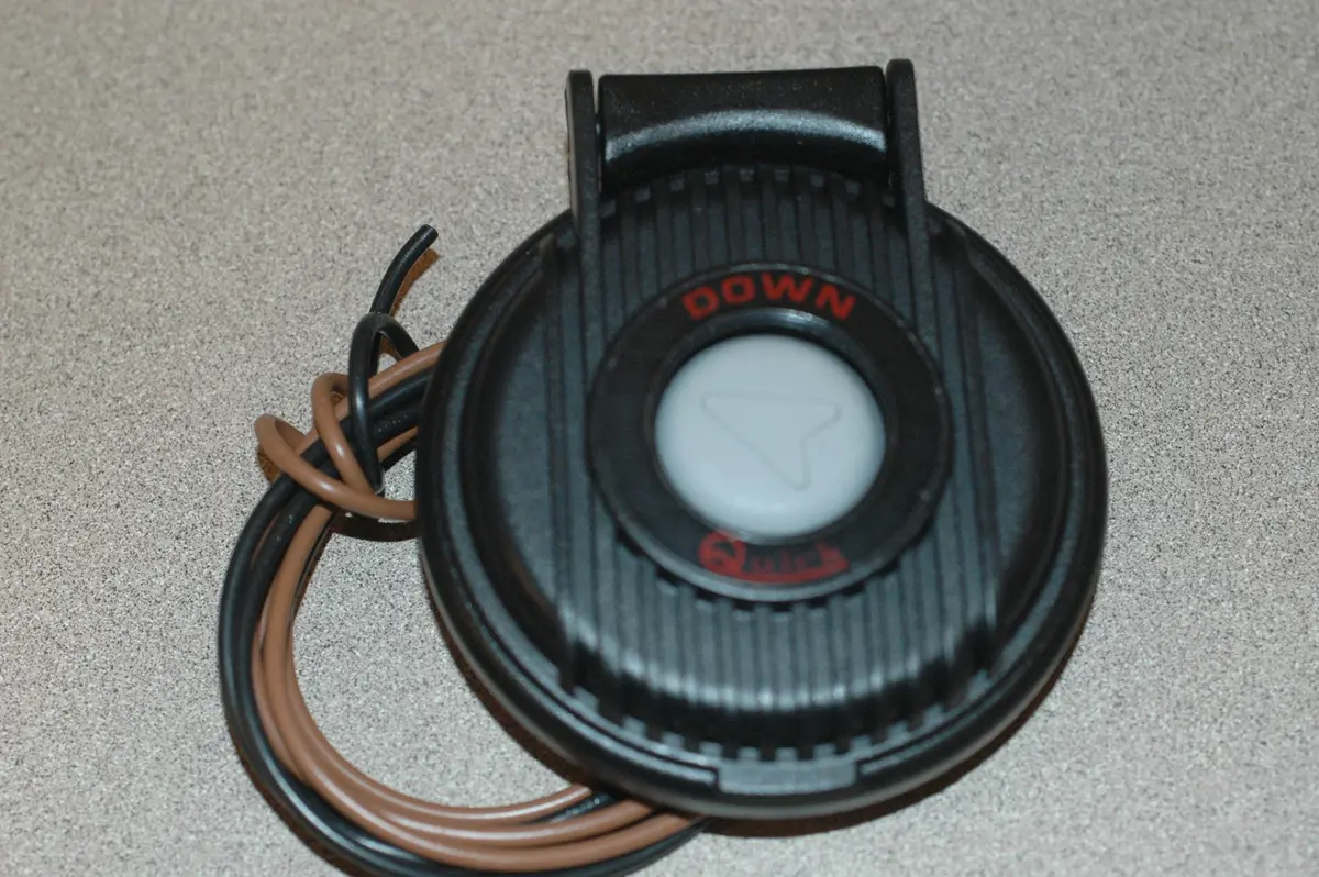 Imtra Spa-10502 Anchor Windlass Foot Switch Quick Down 1