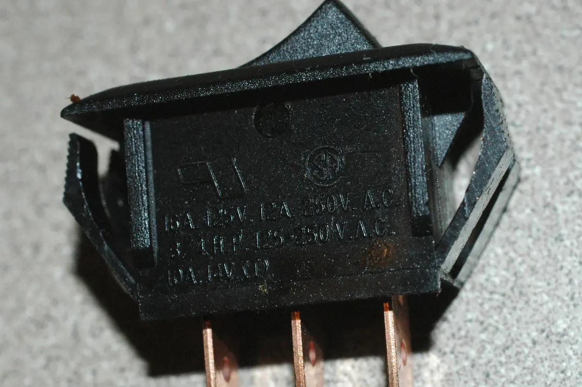 Cw Industries Grs 2012-2600 On-On Rocker Switch Spdt Sw623-Nd 1