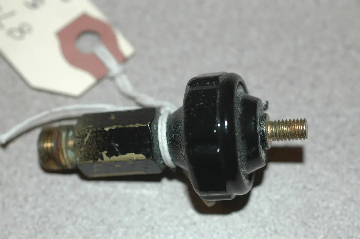 Mercury Marine Quicksilver Mercruiser 87-815425T Oil Sender Guaranteed Good Used Part 1