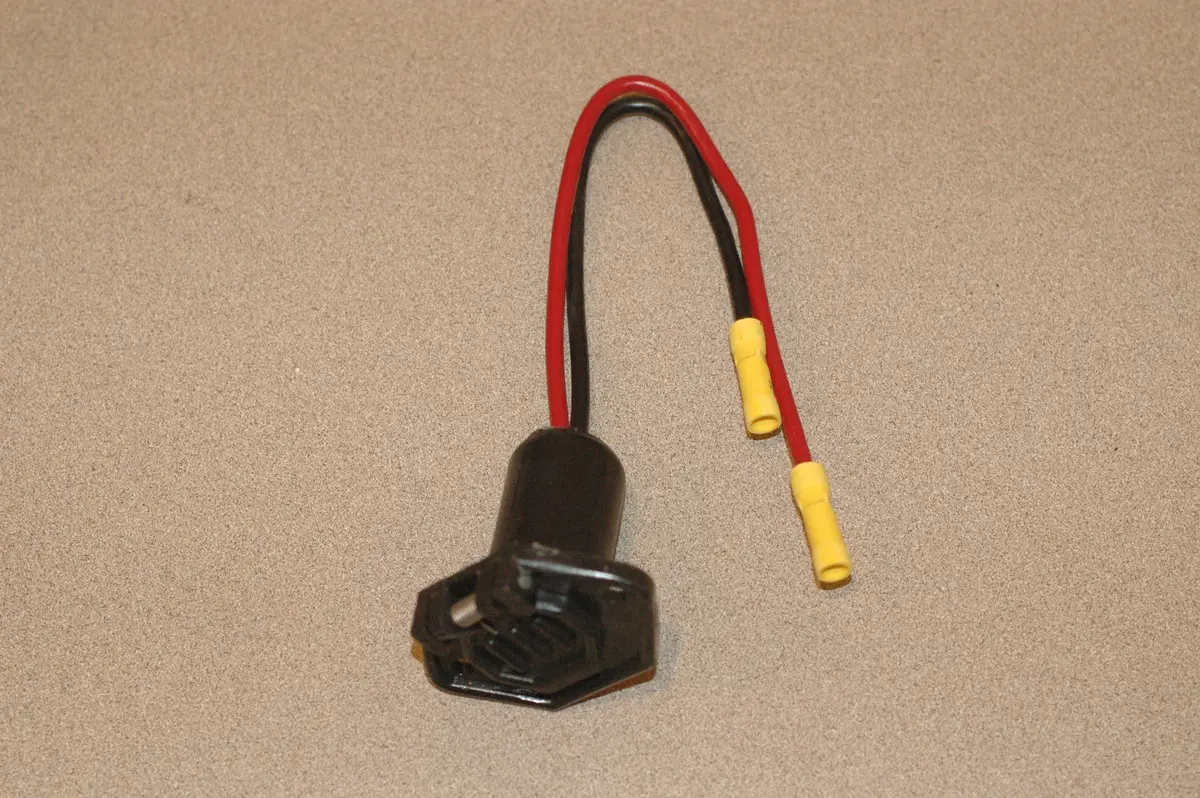 Trolling Motor Power Plug Electrical Two Connector Female Socket 1