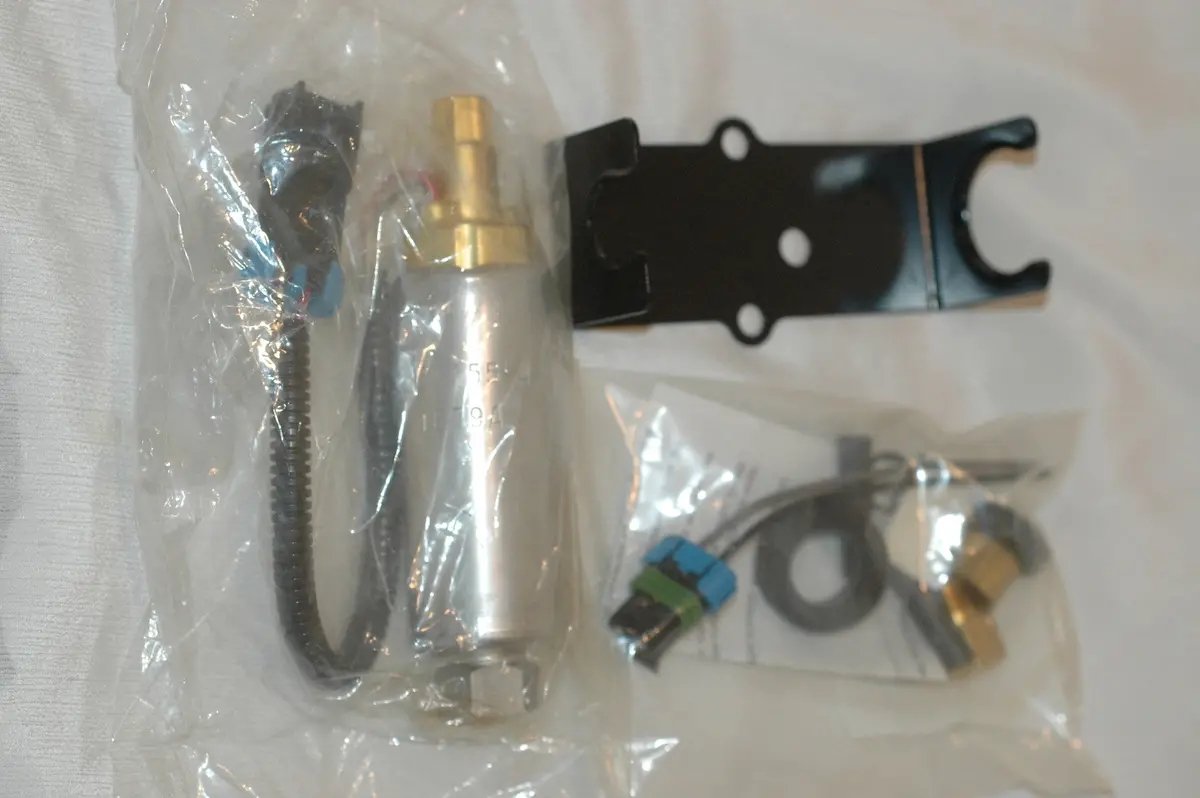 Mercury Marine Quicksilver 861155A6 Mercruiser V-6 Electric Fuel Pump Kit 1