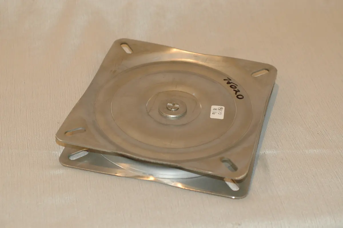Garelick 75020 Stainless Steel Seat Swivel 7"X7" 1