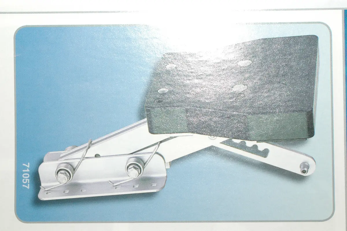 Garelick Eez-In 71057 Motor Bracket For 2 Stroke Outboard 1