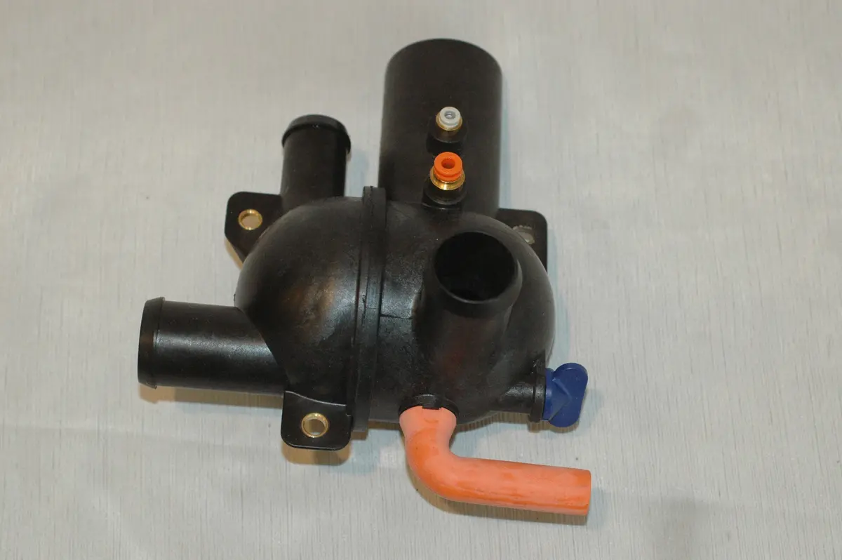 Mercury Quicksilver Mercruiser 863444T2 Water Distribution Housing Assembly 1