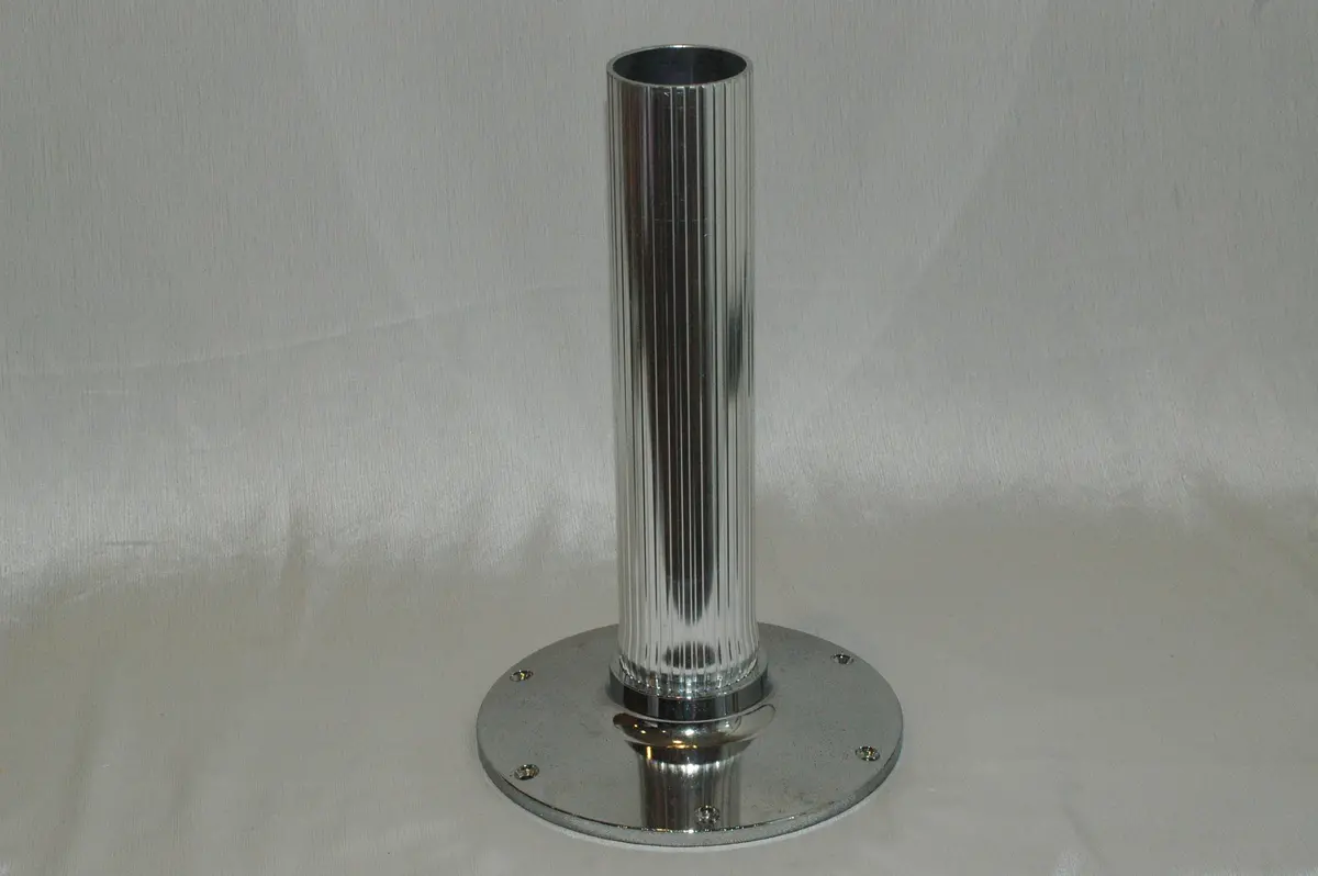 Garelick 75515 Ribbed 15" Pedestal (Blemished Finish) 1