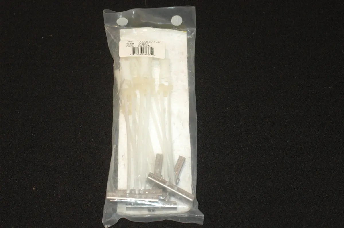 Garelick 21026-01 Toggle Bolt Seat Pedestal Anchors (Bag Of 6) 1