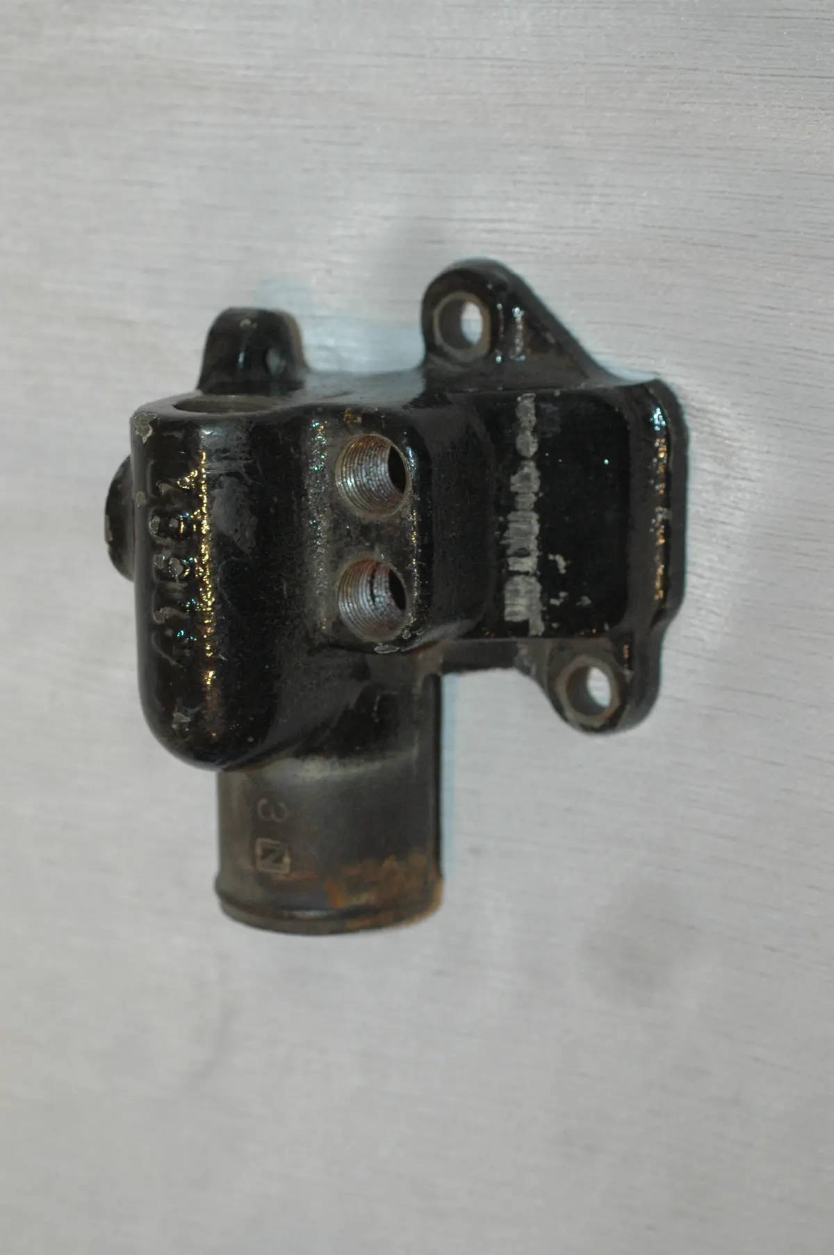 Mercury Quicksilver 47587 Housing 29-47587 (Used Item Please Read Details Below) 1