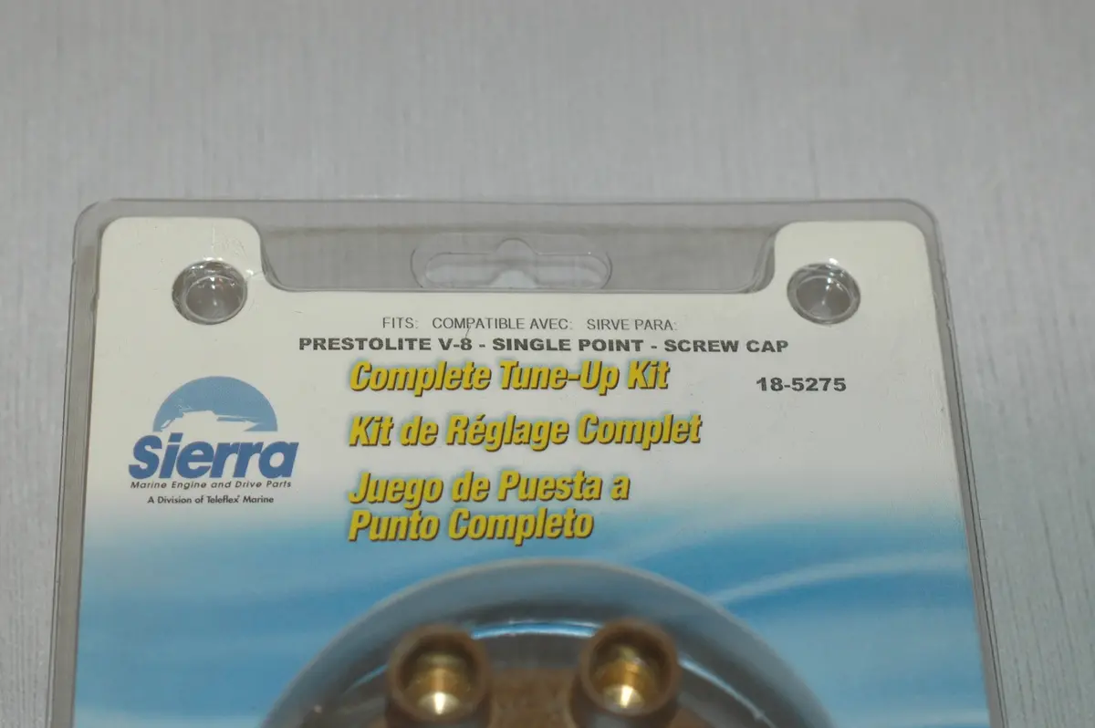Sierra 18-5275 Tune Up Kit 850484T Glm 71730 Cap, Rotor,Points, Condenser 1