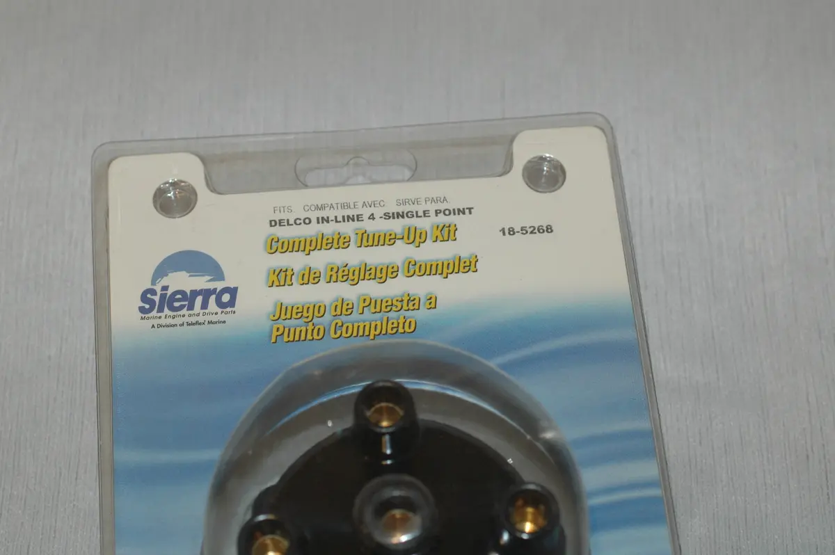 Sierra 18-5268 Glm 71720 Tune Up Kit Cap, Rotor, Points, Condenser 1